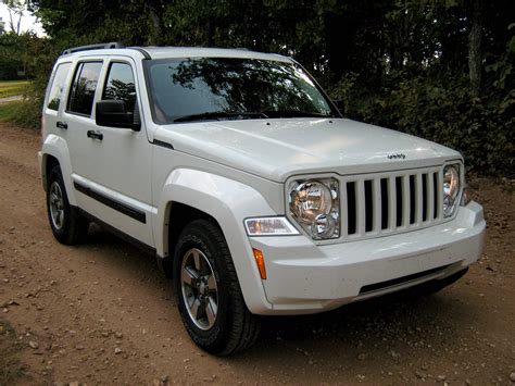 2008 Jeep Liberty photo