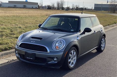 2008 Mini Cooper s photo