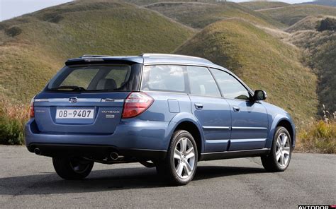 2008 Subaru Outback photo