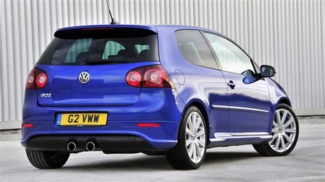 2008 Volkswagen R32 photo