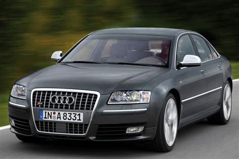 2009 Audi S8 photo