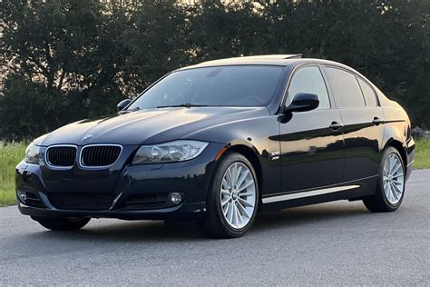 2009 Bmw 325xi photo