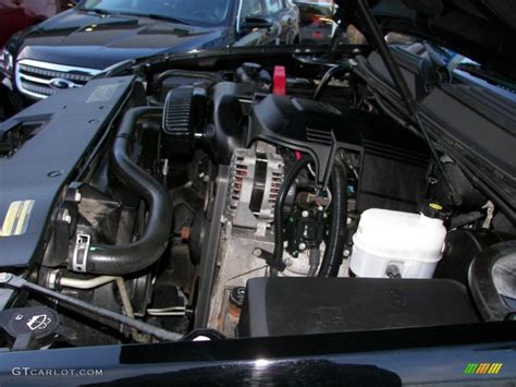 2009 Cadillac Escalade engine