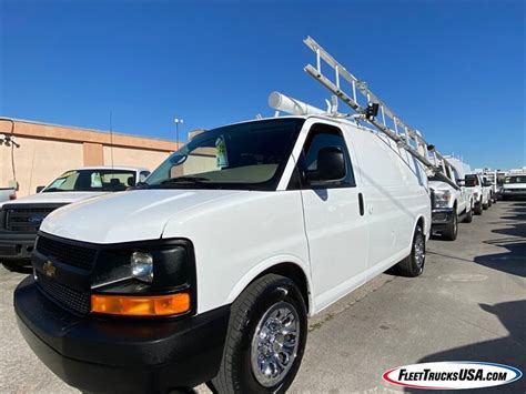 2009 Chevrolet Express 1500 photo