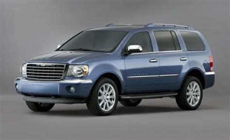 2009 Chrysler Aspen 4x2 photo