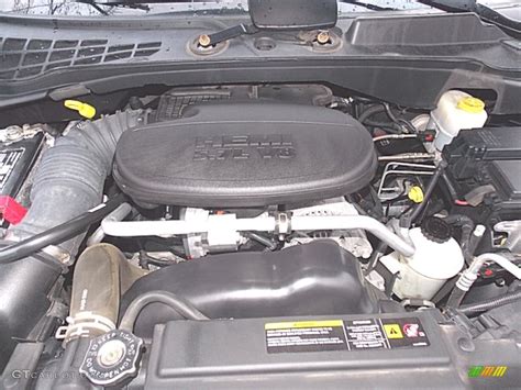 2009 Chrysler Aspen 4x4 engine