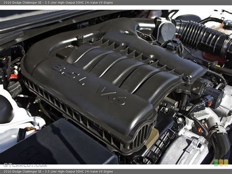 2009 Dodge Challenger engine