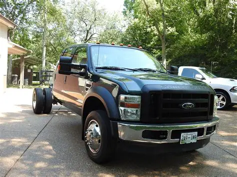 2009 Ford F-550 sd photo