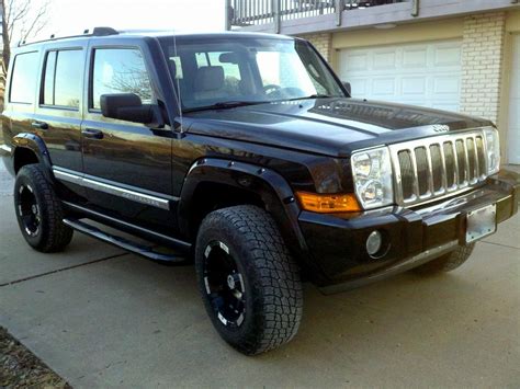 2009 Jeep Commander 4x4 photo