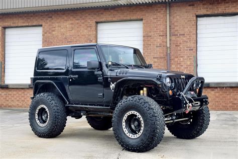 2009 Jeep Wrangler 2-dr 4x4 engine