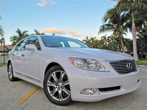 2009 Lexus Ls460 photo