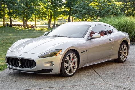 2009 Maserati Granturismo photo