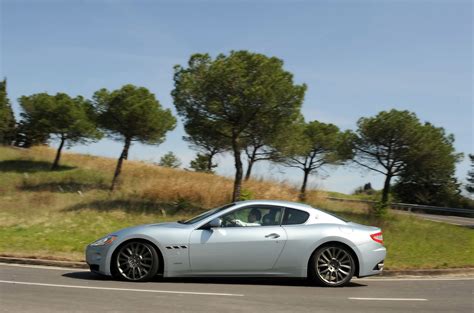 2009 Maserati Granturismo photo