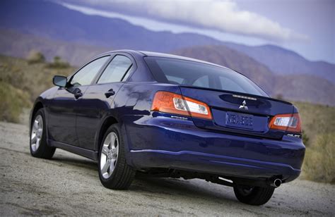 2009 Mitsubishi Galant photo