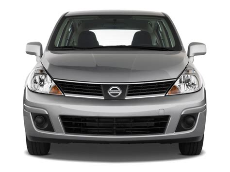 2009 Nissan Versa photo