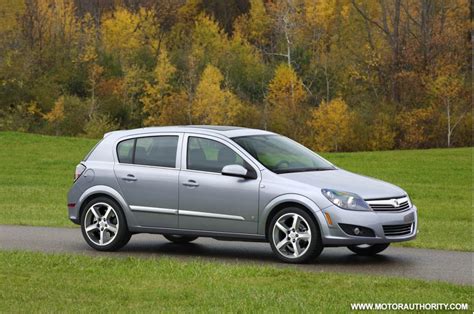 2009 Saturn Astra engine