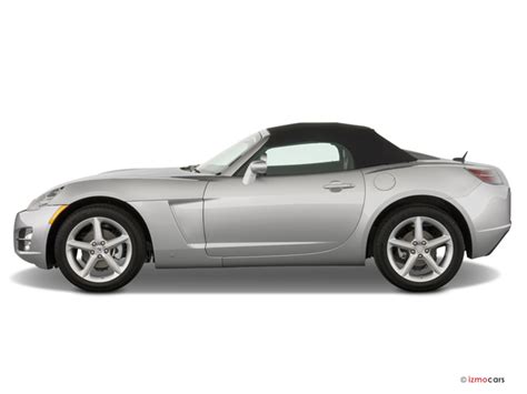 2009 Saturn Sky photo