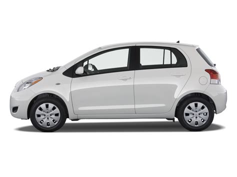 2009 Toyota Yaris photo