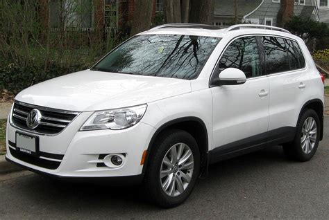 2009 Volkswagen Tiguan photo