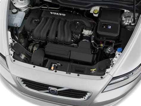 2009 Volvo S40 engine