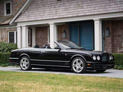 2010 Bentley Azure photo