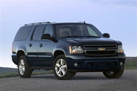 2010 Chevrolet Suburban 1500 photo