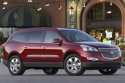 2010 Chevrolet Traverse photo