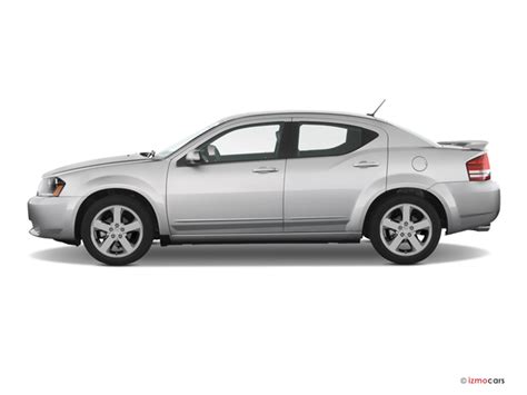 2010 Dodge Avenger photo