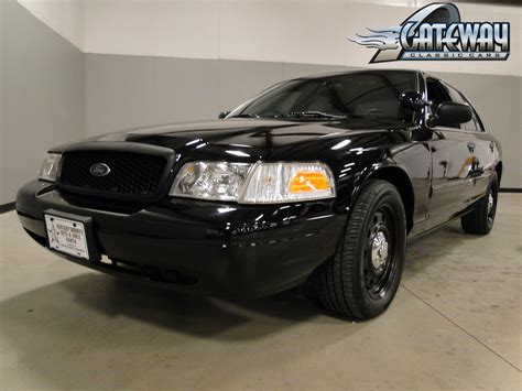 2010 Ford Crown victoria