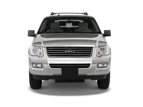 2010 Ford Explorer photo