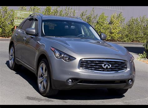 2010 Infiniti Fx photo