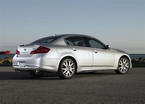 2010 Infiniti G37