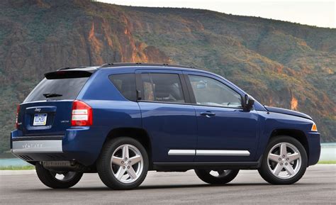 2010 Jeep Compass photo