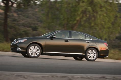 2010 Lexus Es350 photo