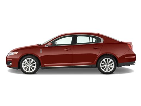 2010 Lincoln Mks photo