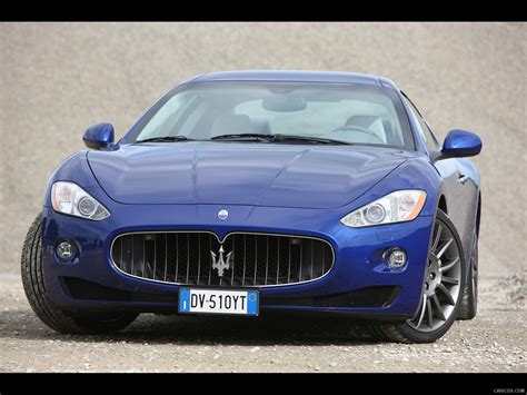 2010 Maserati Granturismo photo