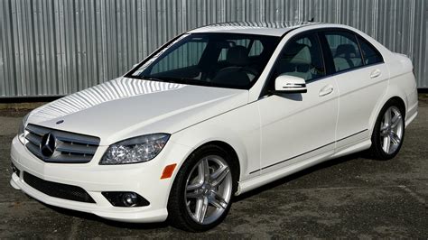 2010 Mercedes-benz C350 photo