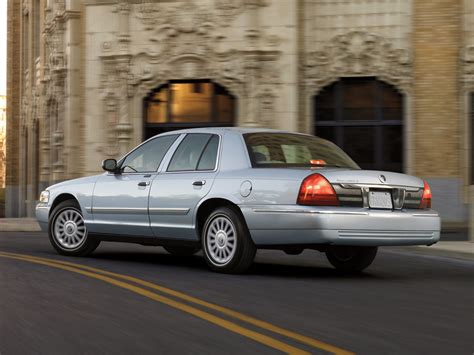 2010 Mercury Grand marquis