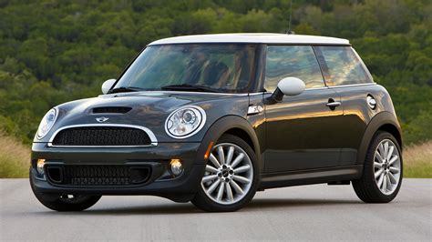 2010 Mini Cooper s photo