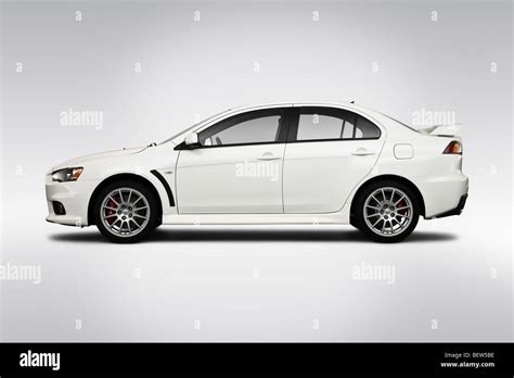 2010 Mitsubishi Lancer evolution photo