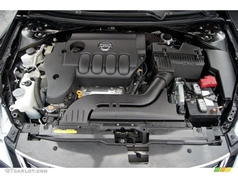 2010 Nissan Altima engine