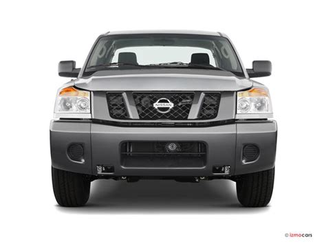 2010 Nissan Titan photo