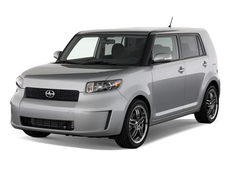 2010 Scion Xb photo