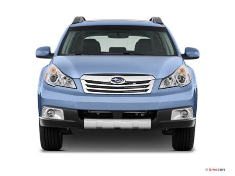 2010 Subaru Outback photo