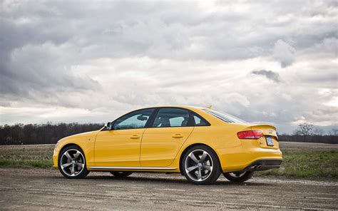 2011 Audi S4 photo