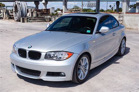 2011 Bmw 128i photo