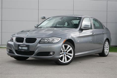 2011 Bmw 323i photo