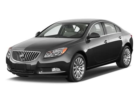 2011 Buick Regal photo