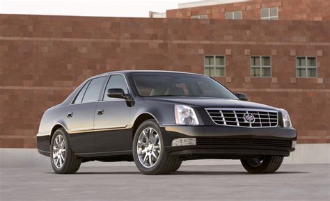 2011 Cadillac Dts photo