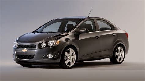 2011 Chevrolet Sonic photo